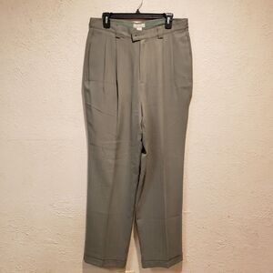Tommy Bahama Relax 100% Silk Pants Men’s Sz 16 Green Chinos Khakis Pleated